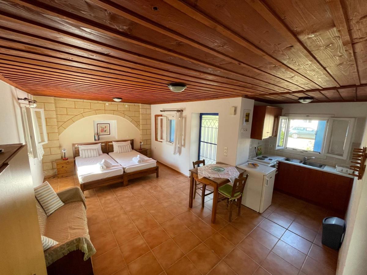 Vasilopoulos Estate Apartment *